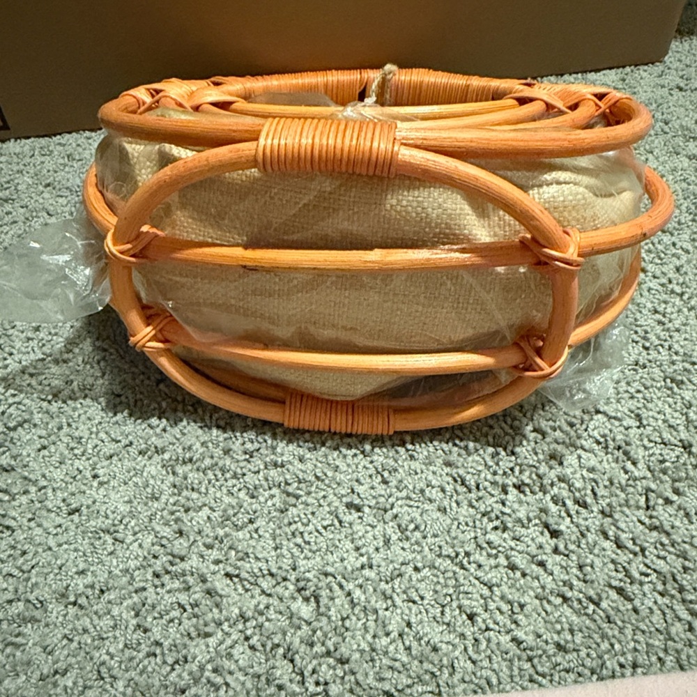Antik Kraft Coral Rattan Circle Handbag - Picture 5 of 5